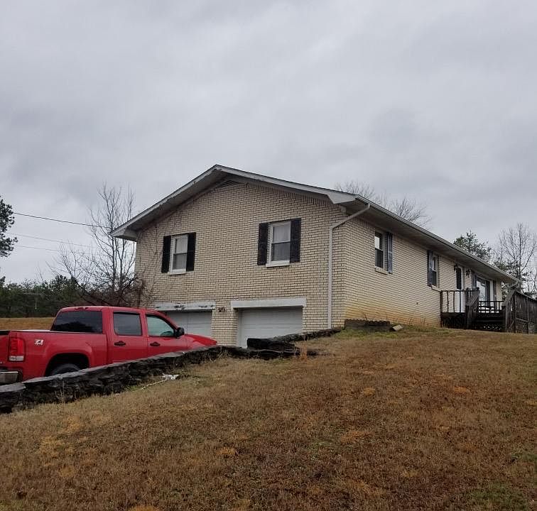 2nd image of 783 Cassidy Rd