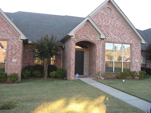 2nd image of 20 Chapman Ln