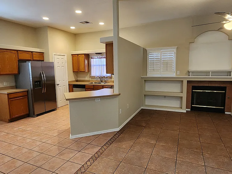 675 Cedardale Loop — Photo 3