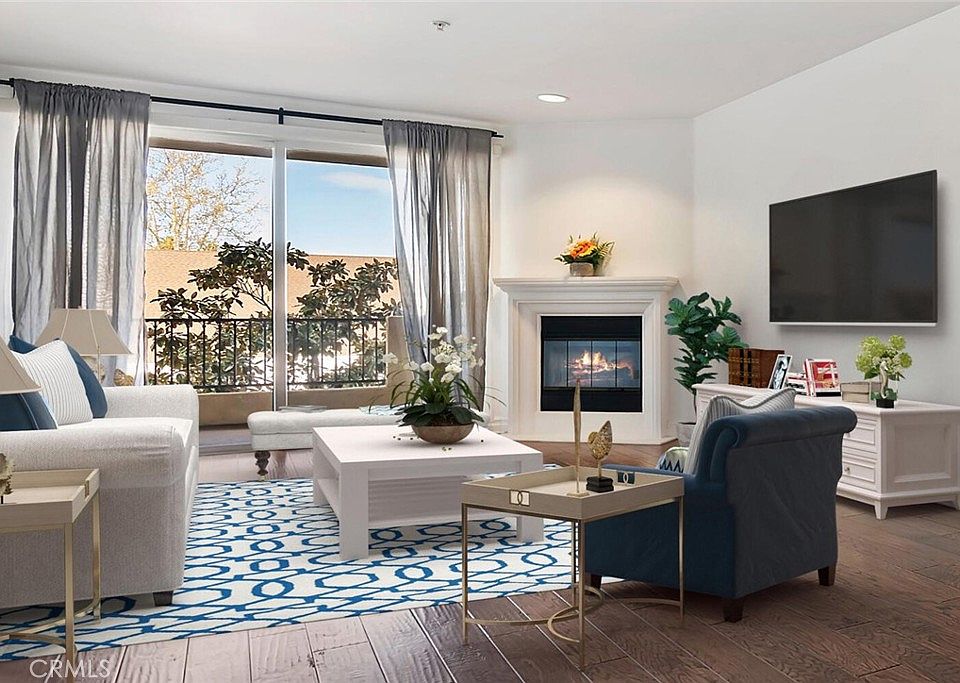 1st image of 13935 Burbank Blvd APT 203