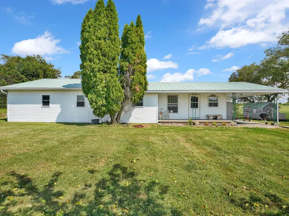 1052 Avoca Eureka Rd, Bedford, IN 47421