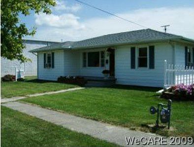 2nd image of 270 E Lincoln St #1