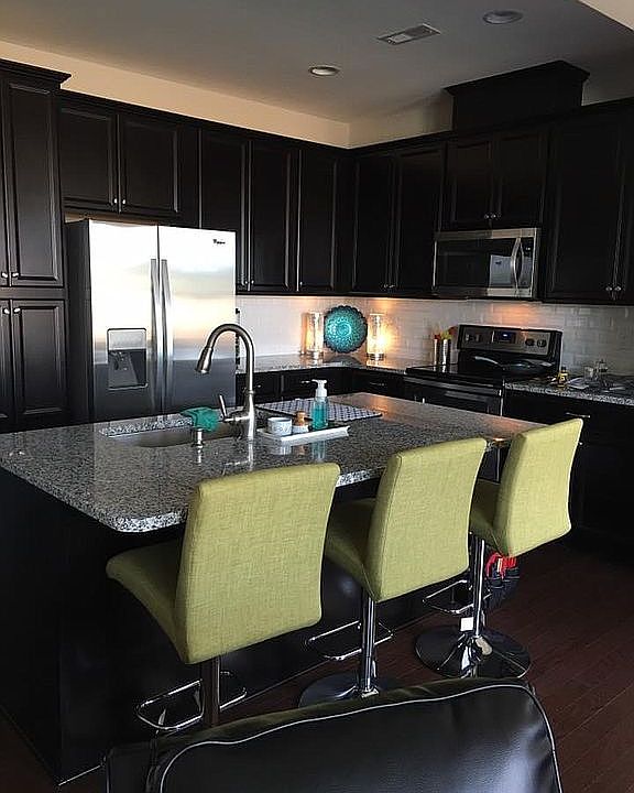2nd image of 831 Ayrshire Ave Unit 49