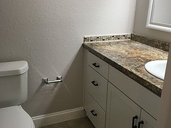 5th image of 4700 Boulder Dr APT 505