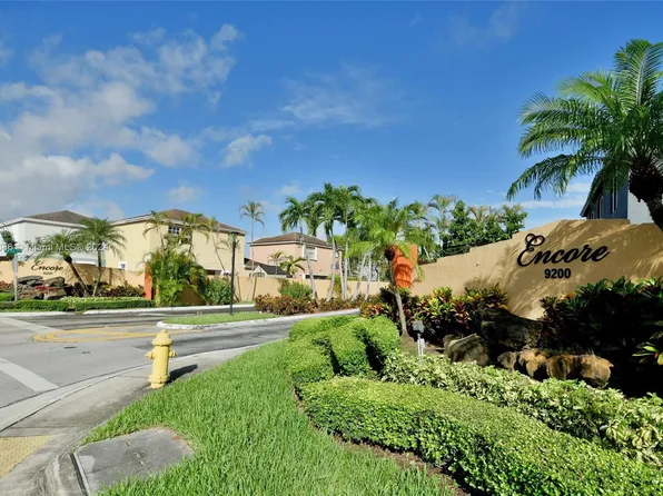 14721 SW 90th Ter, Miami, FL 33196