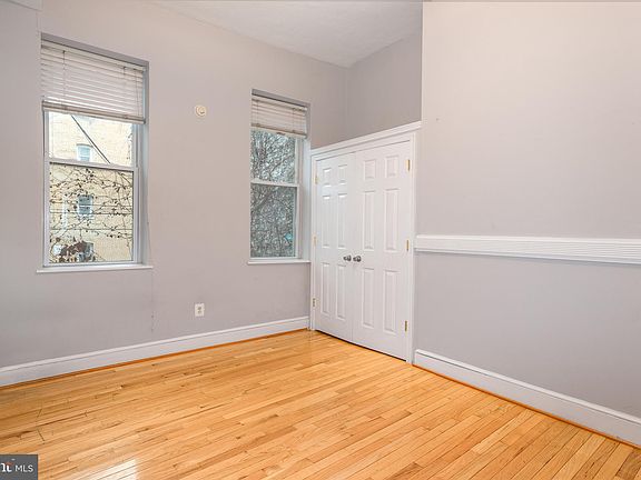 5th image of 1420 11th St NW APT 1