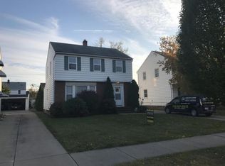 4112 Charlton Rd, South Euclid, OH 44121