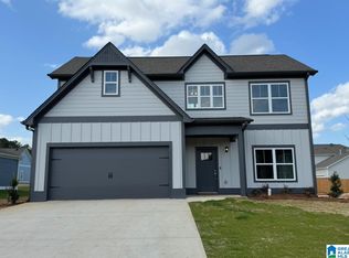 310 Avondale Ln, Pell City, AL 35128