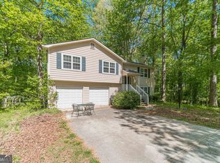 2195 Azalea Dr, Loganville, GA 30052