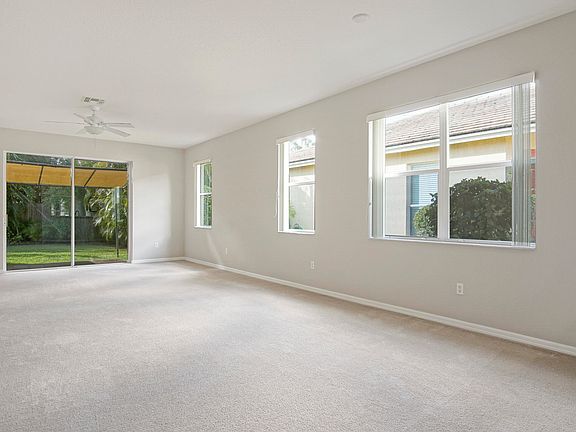 4th image of 9967 SW Stonegate Dr