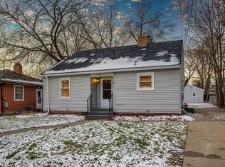 907 Chicago Ave, Lansing, MI 48915