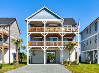 603 S Shore Dr, Surf City, NC 28445