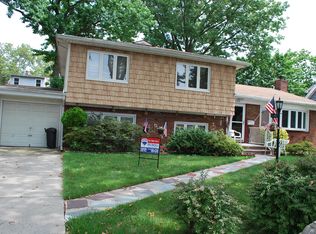 353 Otis Ave, Staten Island, NY 10306