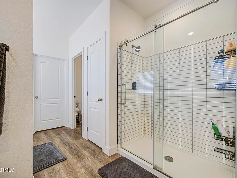 4057 N Solar St — Photo 31