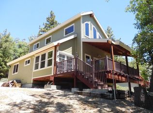670 Dahlia Dr, Green Valley Lake, CA 92341