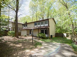 2375 Old Trail Dr, Reston, VA 20191