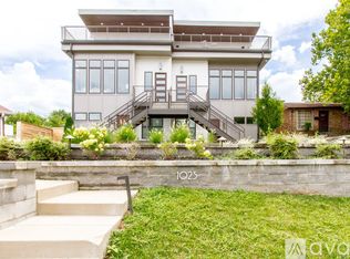1025 Southside Ct, Nashville, TN 37203