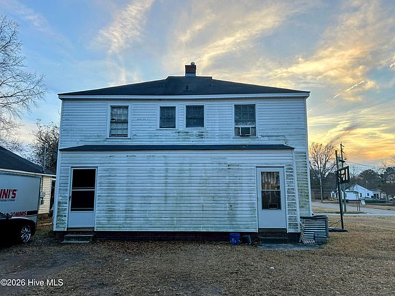 5th image of 306 Watauga Avenue #A&B