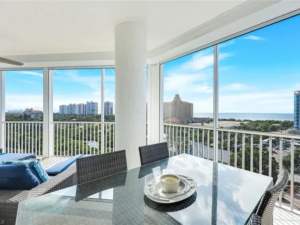400 Flagship Dr APT 902, Naples, FL 34108