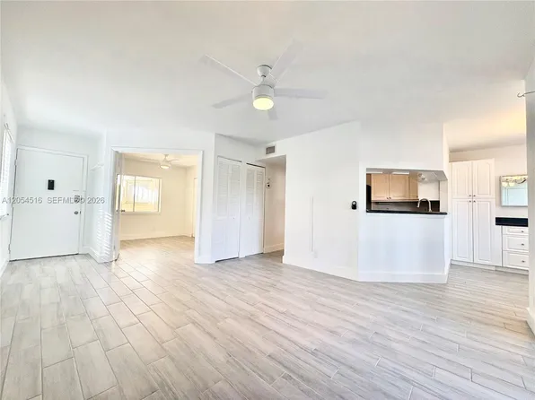 6508 Chasewood Dr APT A, Jupiter, FL 33458