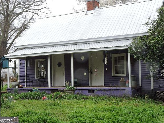 3rd image of 115 Townes Grocery Rd