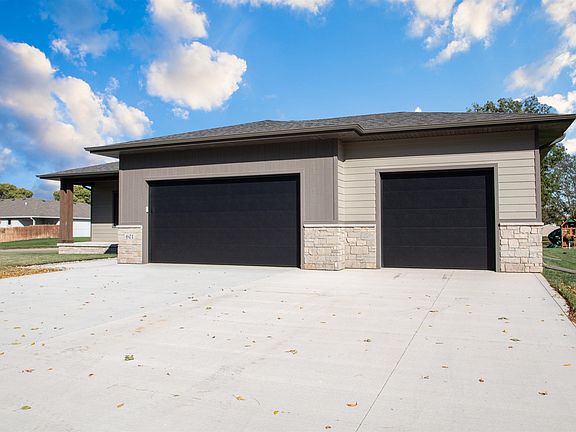 4th image of 601 Topaz Dr Lot 4 & 5