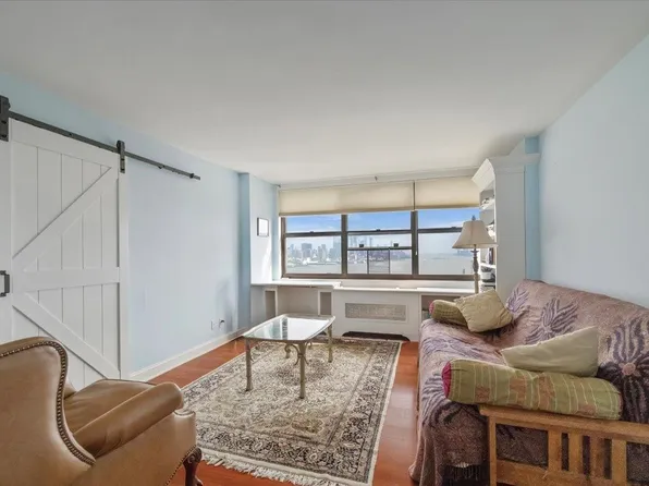 7002 Blvd East image 18 of 22