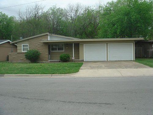 1st image of 2901 Martin Lydon Ave