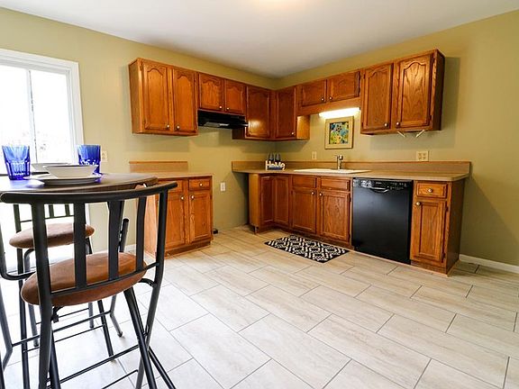2nd image of 61 Westwood Dr