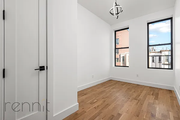 Rented by Rennit Inc. | media 11