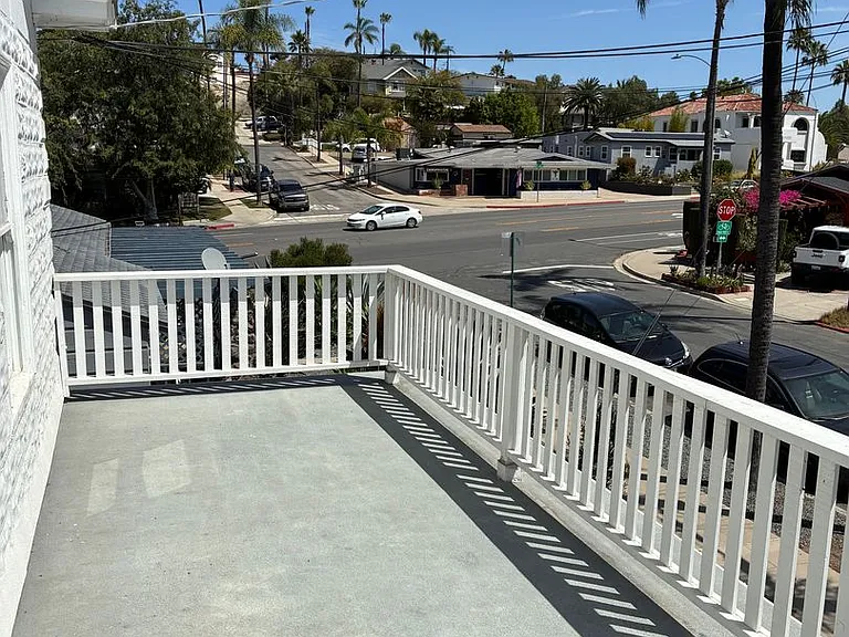 Palm Avenue 4874-4876 — Photo 33