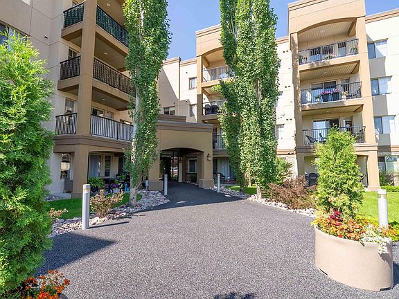 2nd image of 400 Palisades Way #225