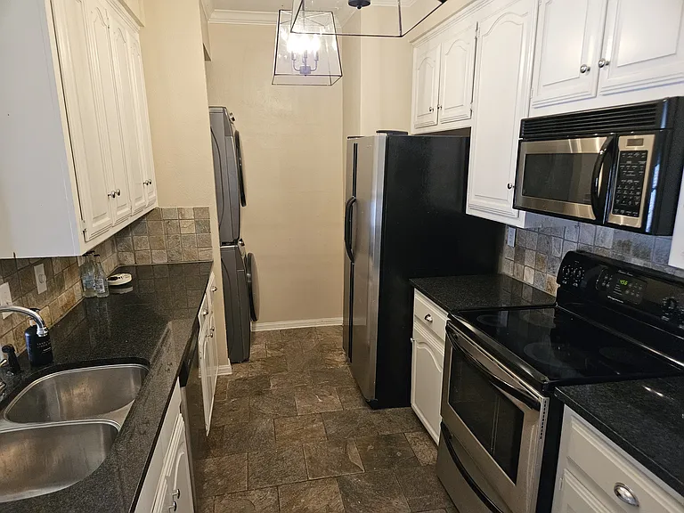 3412 McFarlin Blvd #E — Photo 5
