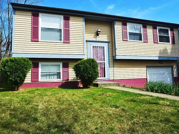 2nd image of 3074 Deepwood Dr