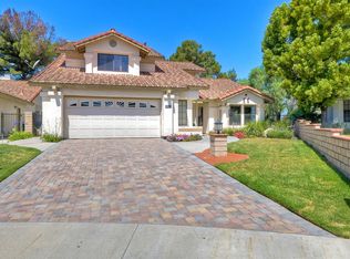 2690 Magellan Ln, Vista, CA 92081