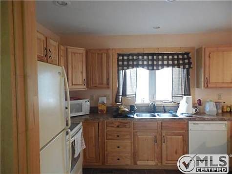3rd image of 118 Big Richland Dr