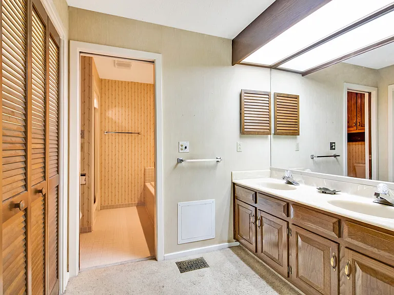 512 Druid Lndg — Photo 26
