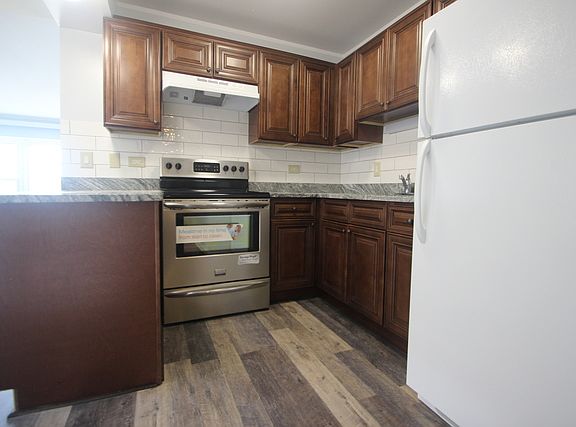 4th image of 9739 S 89th Ave APT 1N