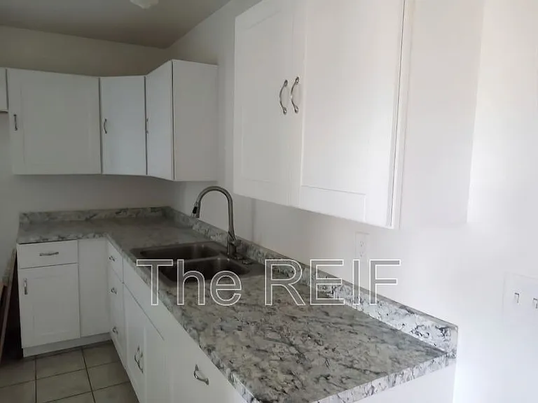 3133 Glenwood Ave — Photo 10