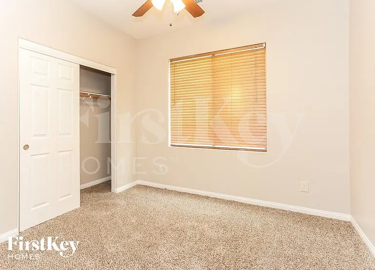 6857 N Campbell Rd — Photo 12
