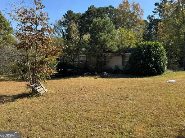 17 Pinetree Rd, Toccoa, GA 30577