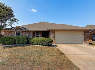 7117 Cattle Dr, Fort Worth, TX 76179