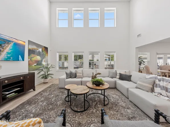 140 Tierra Verde Way, Panama City Beach, FL 32407