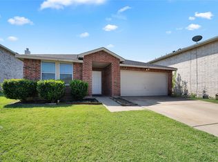 602 Ambarella St, Arlington, TX 76002