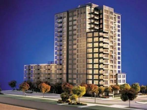 3520 Crowley Dr #216, Vancouver, BC V5R 6G9