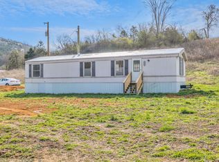 268 Enigma Rd, Chestnut Mound, TN 38552