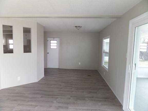 4th image of 5 Camino Real Ct