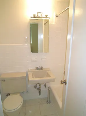 Rented by City Connections Realty | media 22