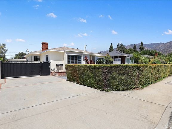4th image of 915 N Santa Anita Ave
