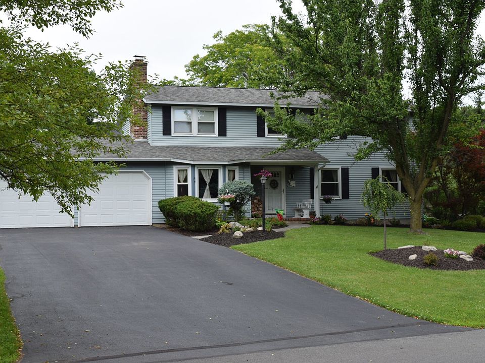 1st image of 7647 Sturbridge Dr